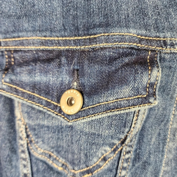 Torrid Denim Vest Button Front Flap Chest Pockets Stretch Medium  Blue Size 3 - Picture 6 of 13